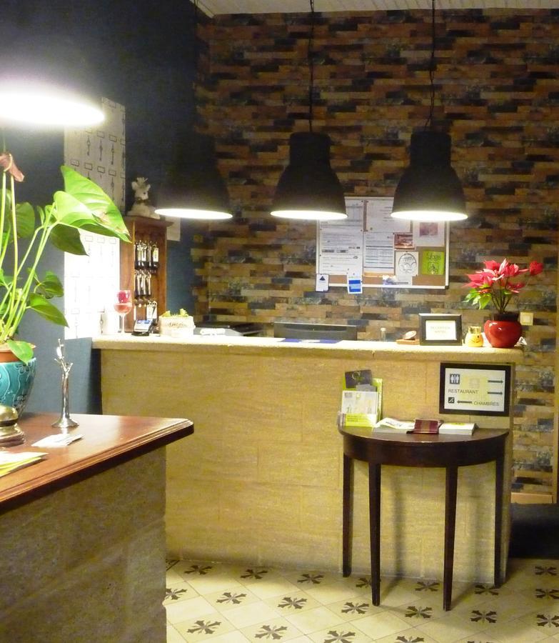 רמולין Hotel Restaurant Le Colombier מראה חיצוני תמונה